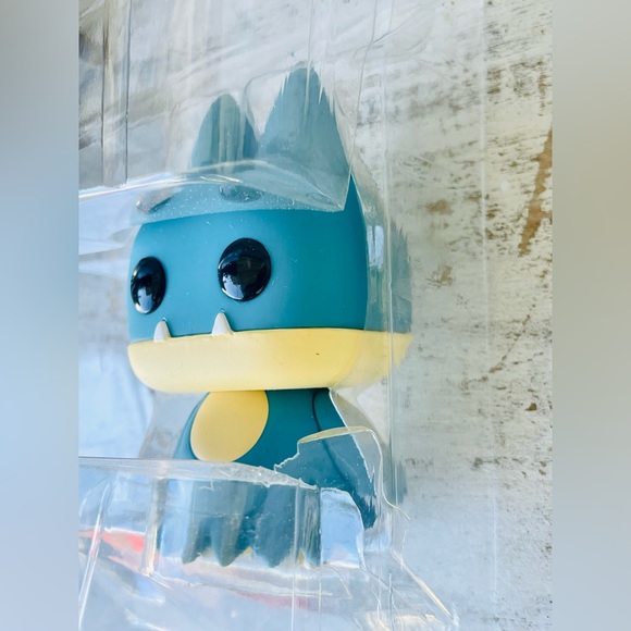 Funko Pop Pokémon Muncholax 885 - Picture 4 of 8